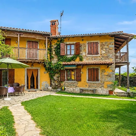 Traditional Karst House Rozina With Garden - Happy 펜션 Dutovlje
