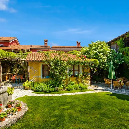 Traditional Karst House Rozina With Garden - Happy * Dutovlje